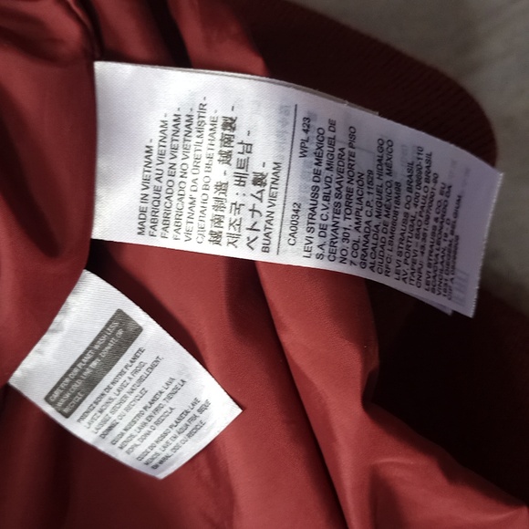 Levi's Maroons Windbreaker Jacket - Picture 9 of 9